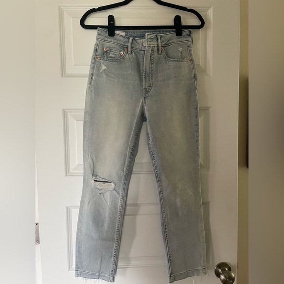 Gap Women’s Vintage Slim Sky High Jeans, 26/2 Petite - Picture 1 of 7